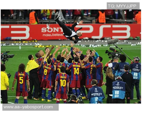 巴萨高层对凯恩表现出浓厚兴趣引进小蜘蛛面临挑战