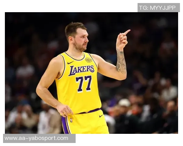 湖人本季失利均为两位数分差上季引入卢卡后13场比赛输掉8场同样分差惨重 湖人本季失利均为两位数分差上季引入卢卡后13场比赛输掉8场同样分差惨重