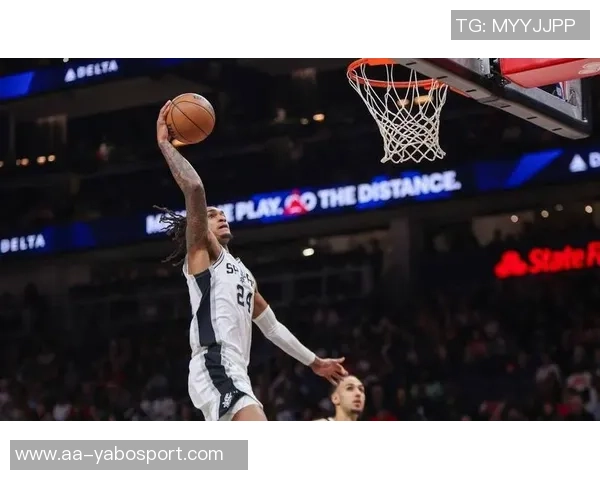 锡安复出首战替补出场展现马刺式时间管理首节6分钟贡献3分 锡安复出首战替补出场展现马刺式时间管理首节6分钟贡献3分