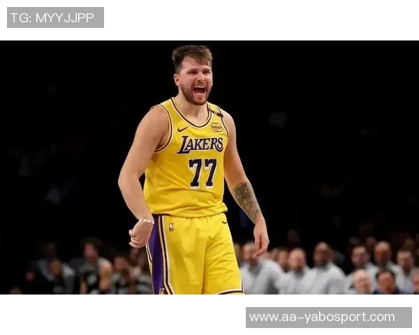 东契奇近期表现惊艳圆梦三双差之毫厘场均数据令人瞩目